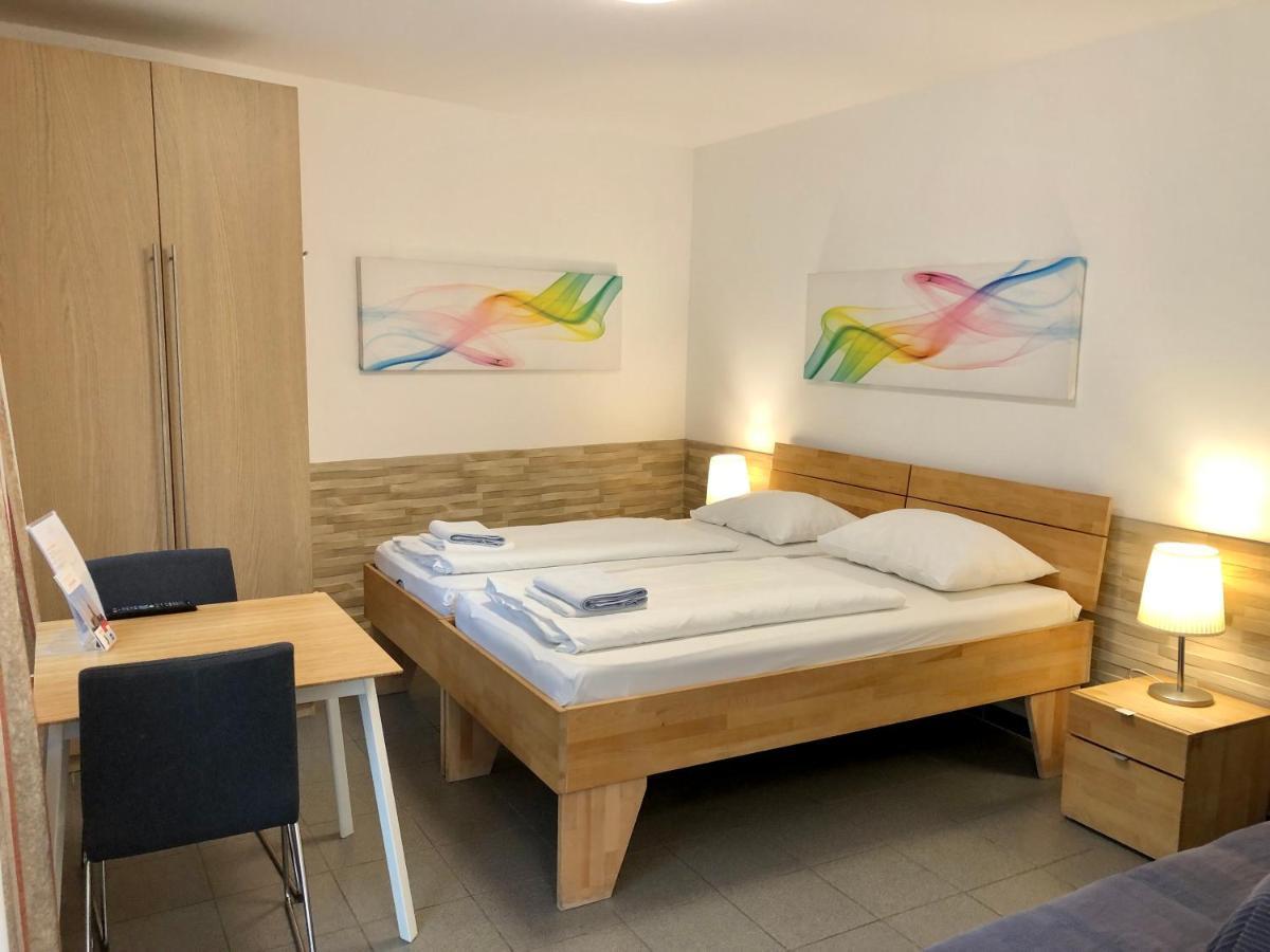 Ajo Garden Terrace Studio Apartments - Self-Check-In וינה מראה חיצוני תמונה