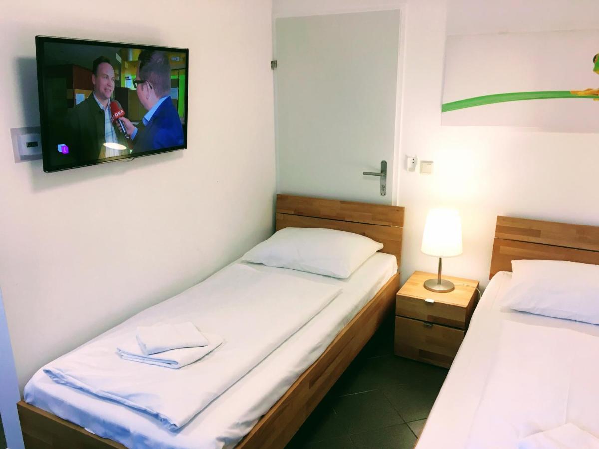 Ajo Garden Terrace Studio Apartments - Self-Check-In וינה מראה חיצוני תמונה